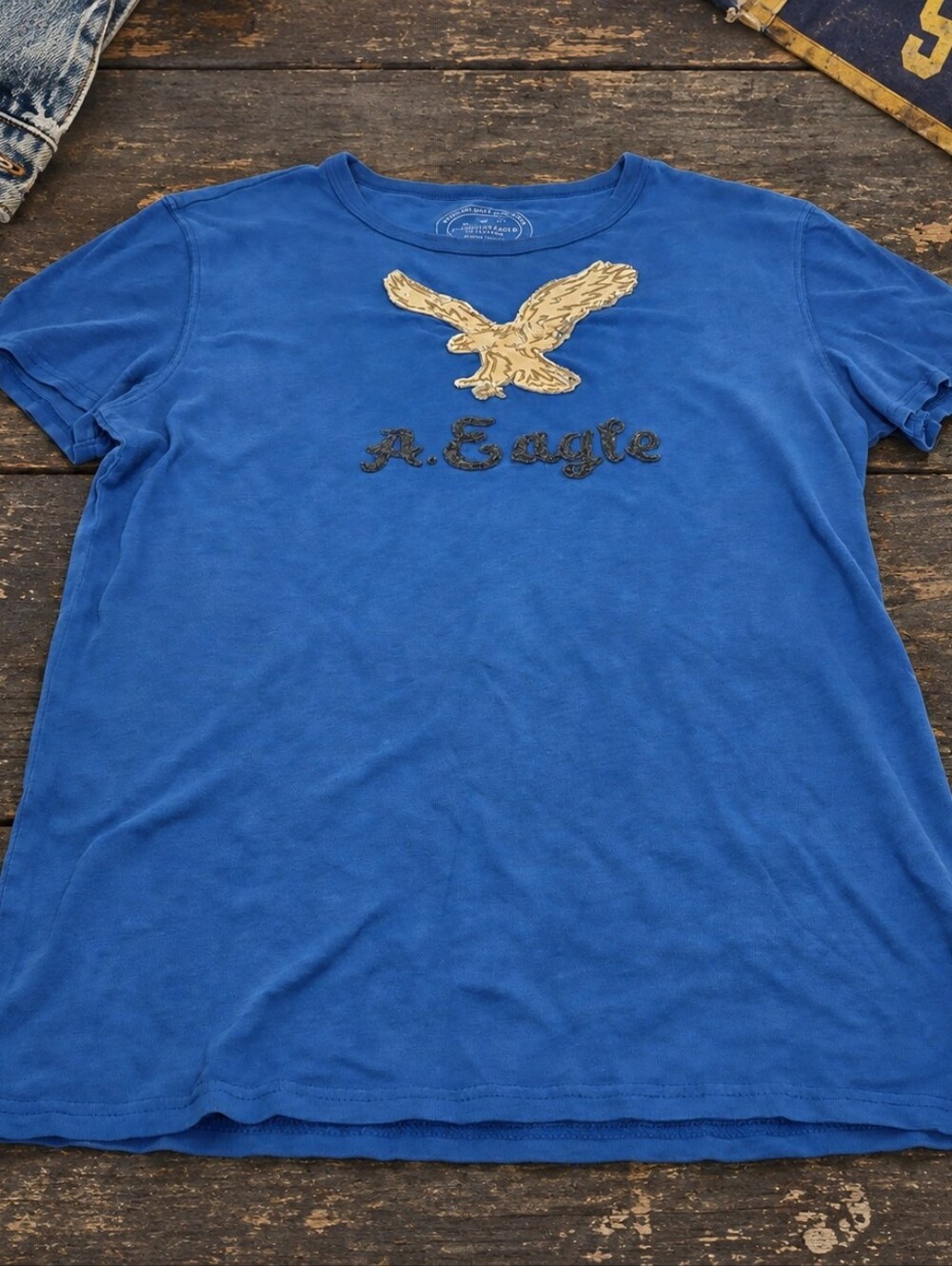 Vintage Distressed Y2K Varsity Letter Graphic Tee